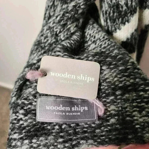 NWT Handmade Wooden Ships Peace Marled Gray & Black Mohair Wool Scarf - Picture 4 of 5